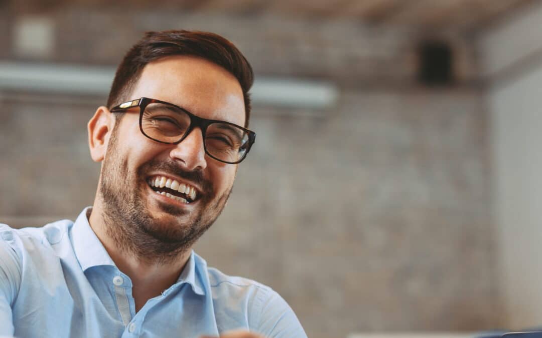No-Prep Veneers vs Traditional Veneers: What’s the Difference?